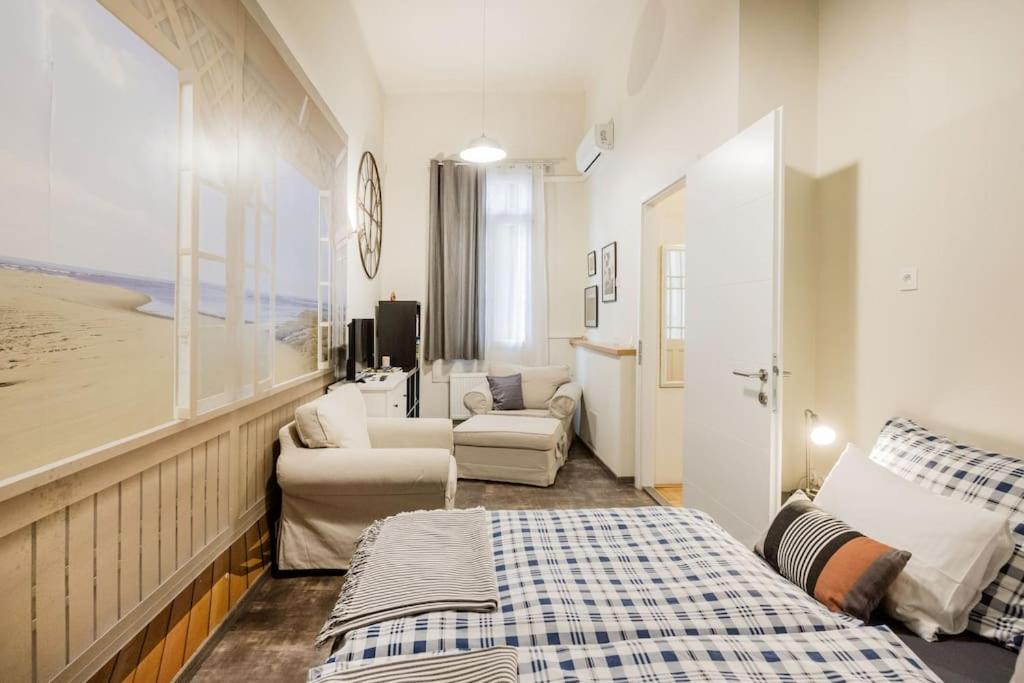 Klarahome Apartment Budapest Bagian luar foto