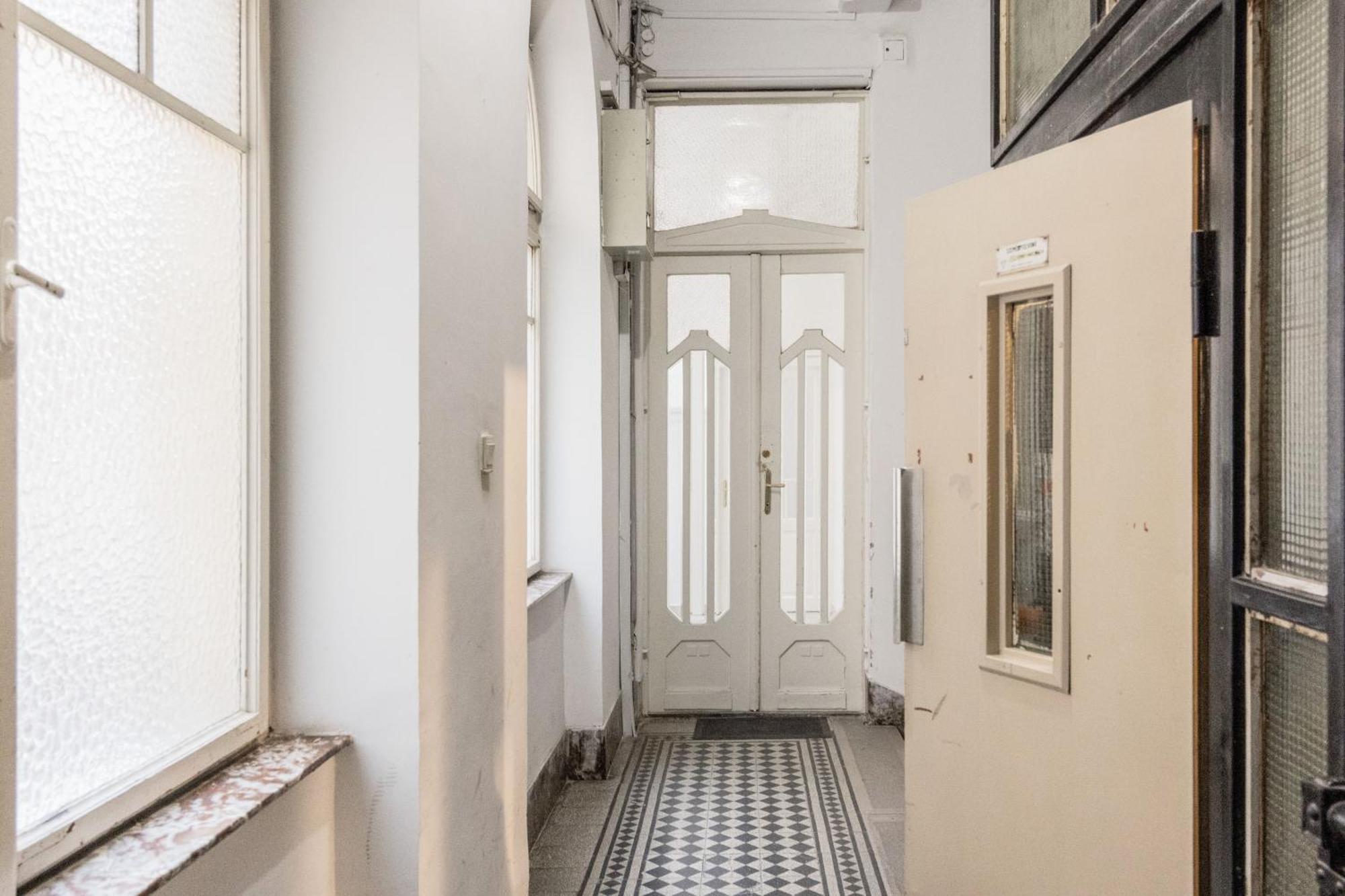 Klarahome Apartment Budapest Bagian luar foto